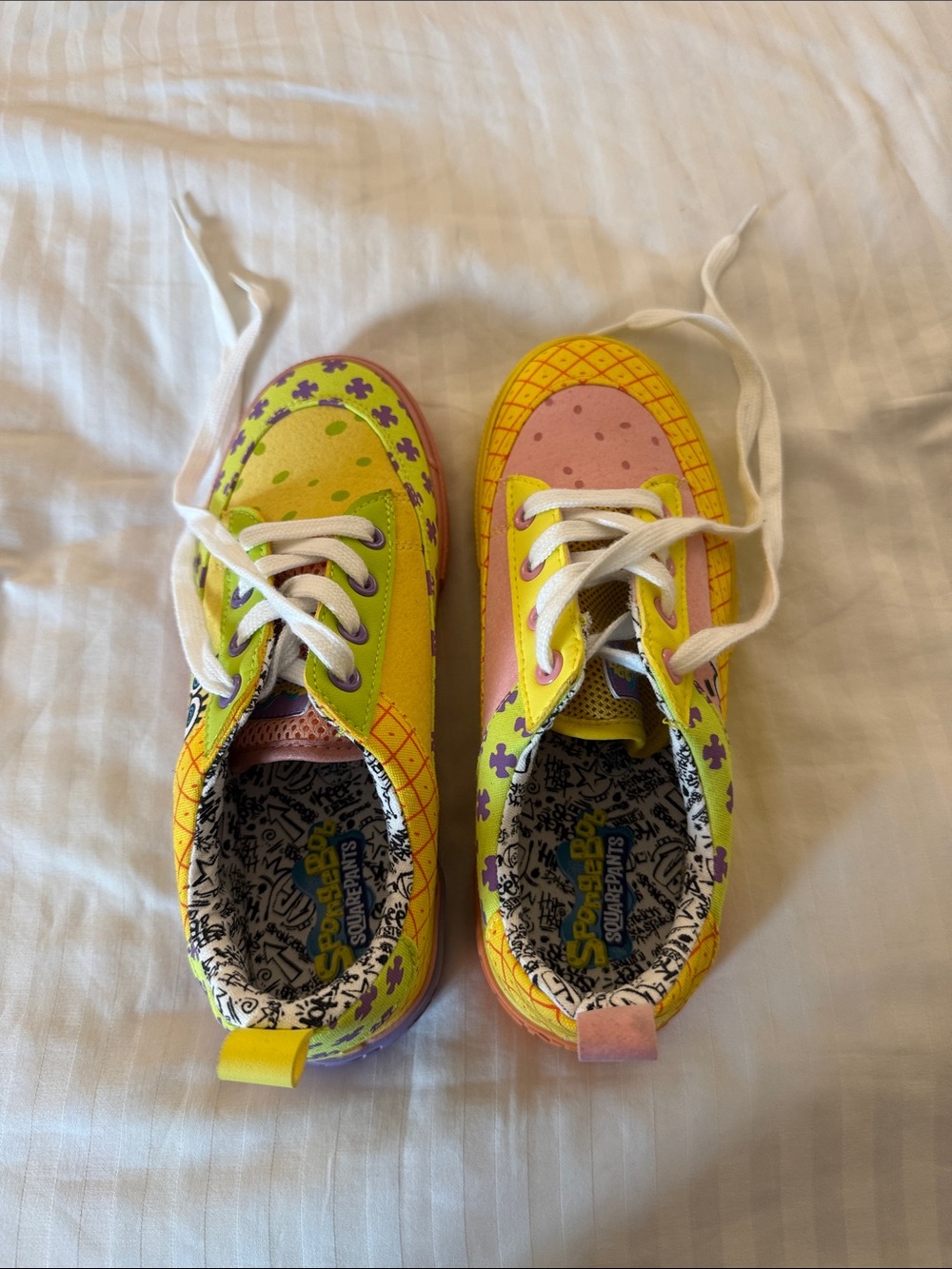 Kids Yellow & Pink Patterned Lace-Up Sneakers